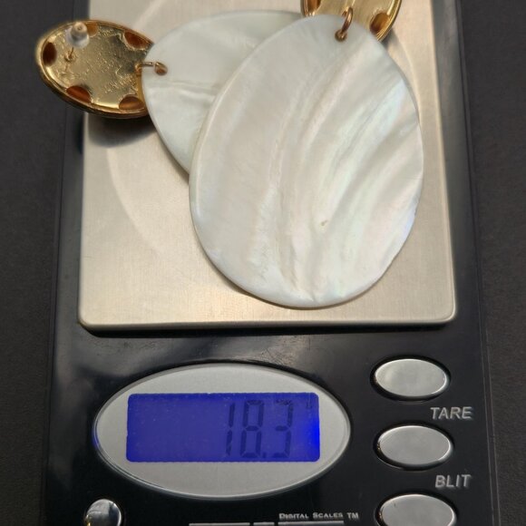 Gold Plated Large Oval White Shell Earrings B958 - Picture 5 of 5